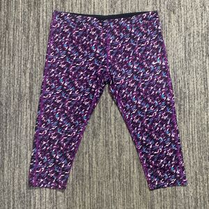 Nike Women's Size‎ 1X Dri Fit Purple Black Digital Print Cropped Athletic Capris